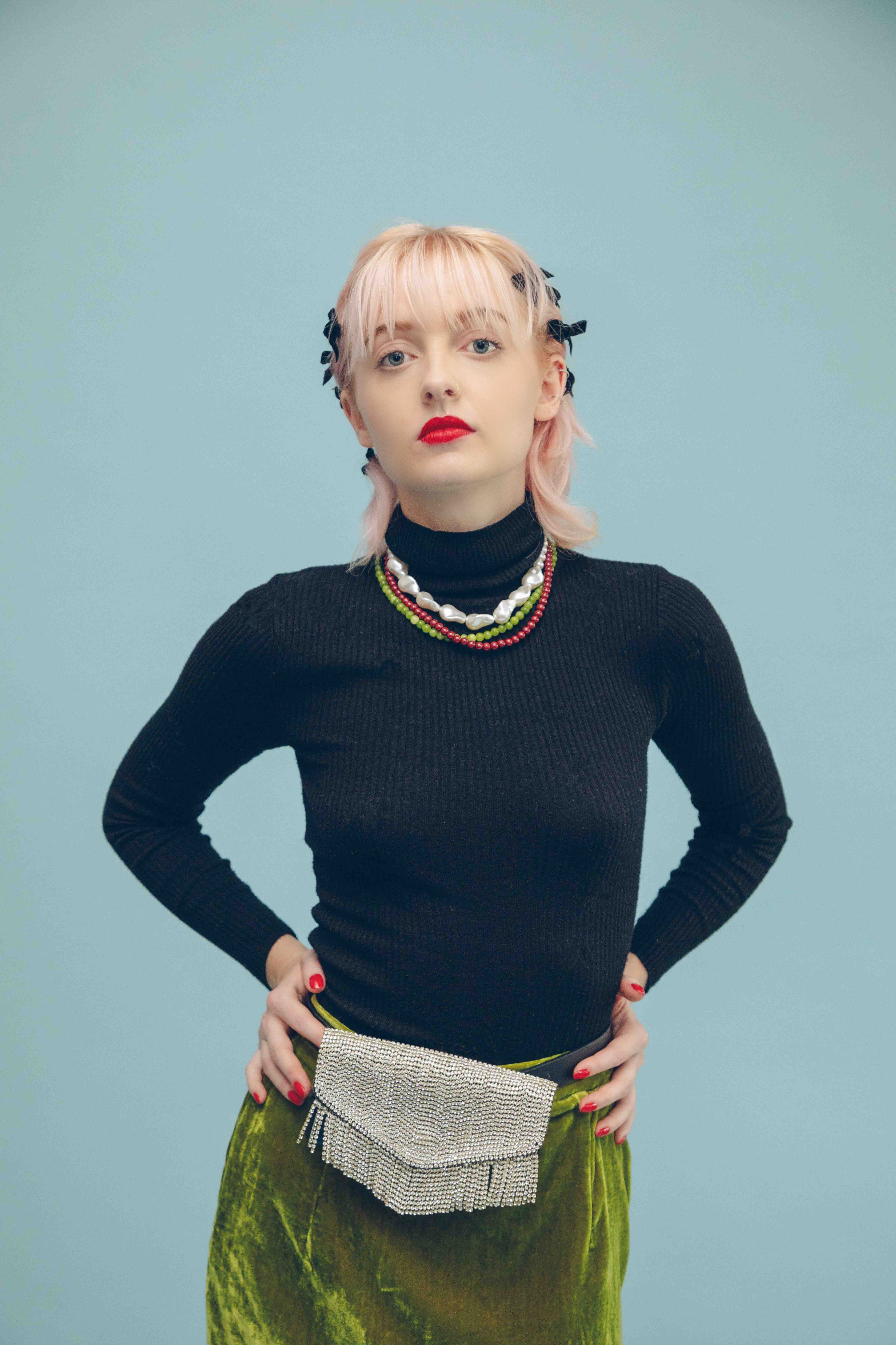 TASSELED RHINESTONE BELT BAG