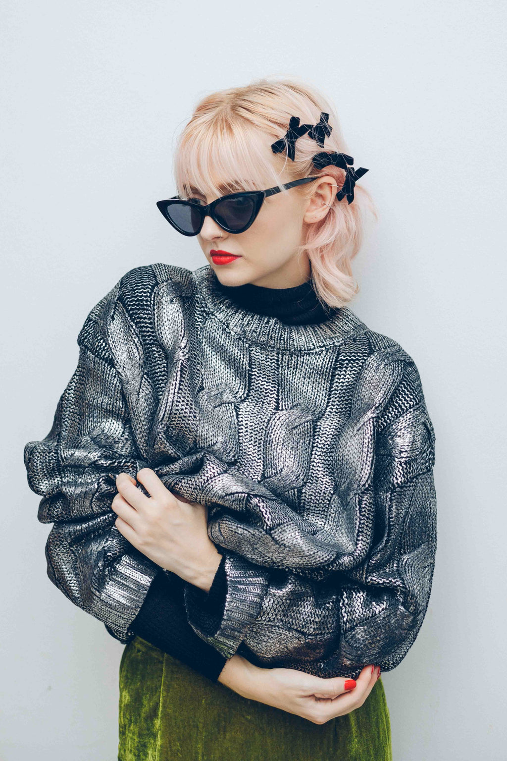 THE LUSTRA PULLOVER