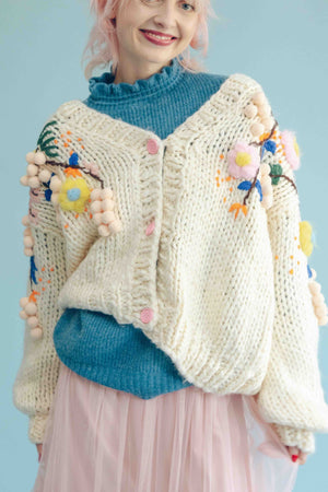 CHUNKY BLOSSOM CARDIGAN