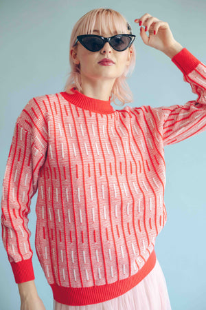 SCATTERED STRIPE PULLOVER - RED