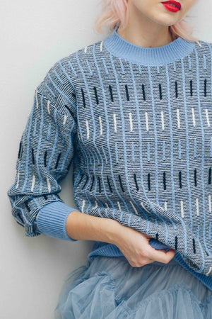 SCATTERED STRIPE PULLOVER - BLUE