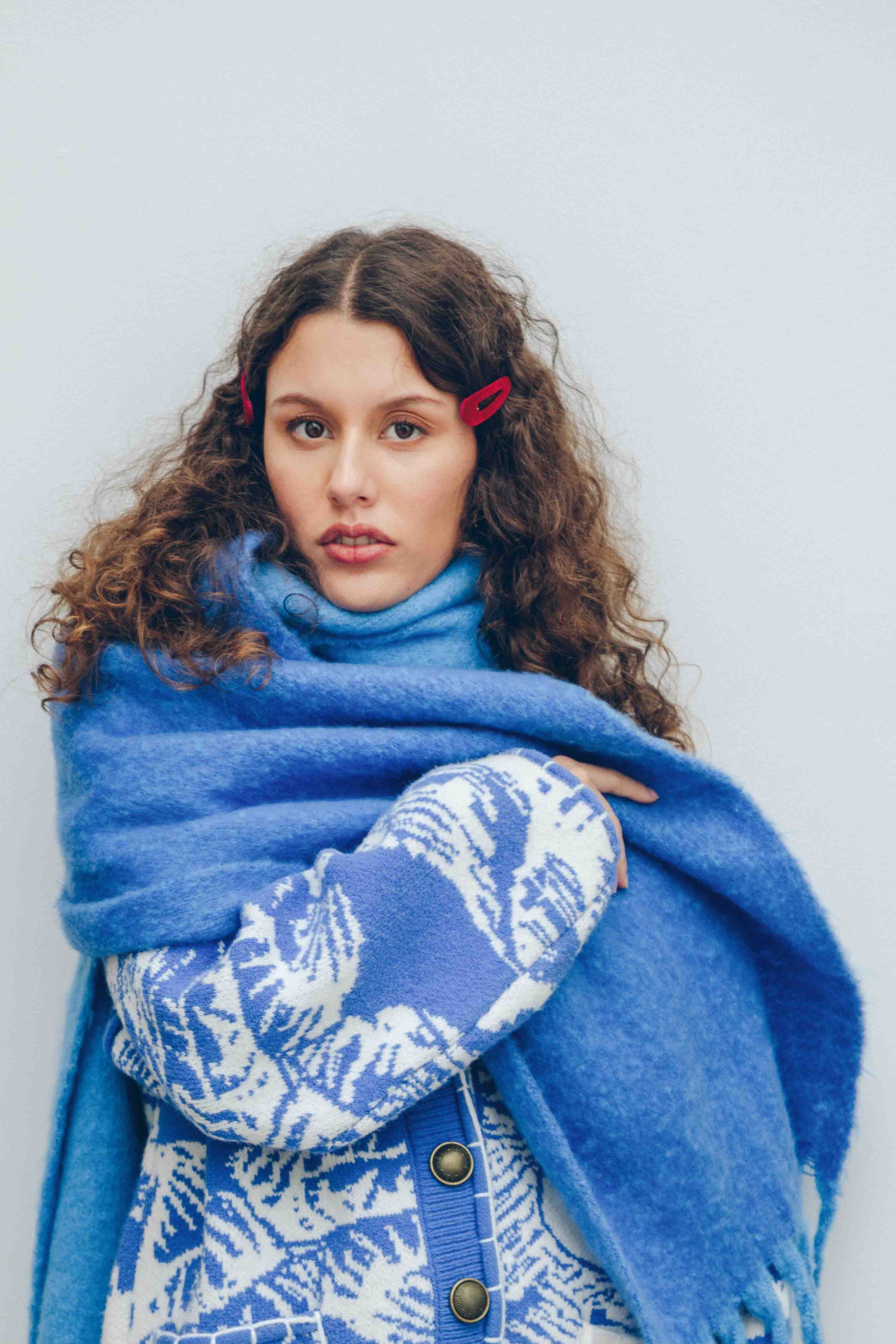 JACQUARD CARDIGAN - BLUE & WHITE
