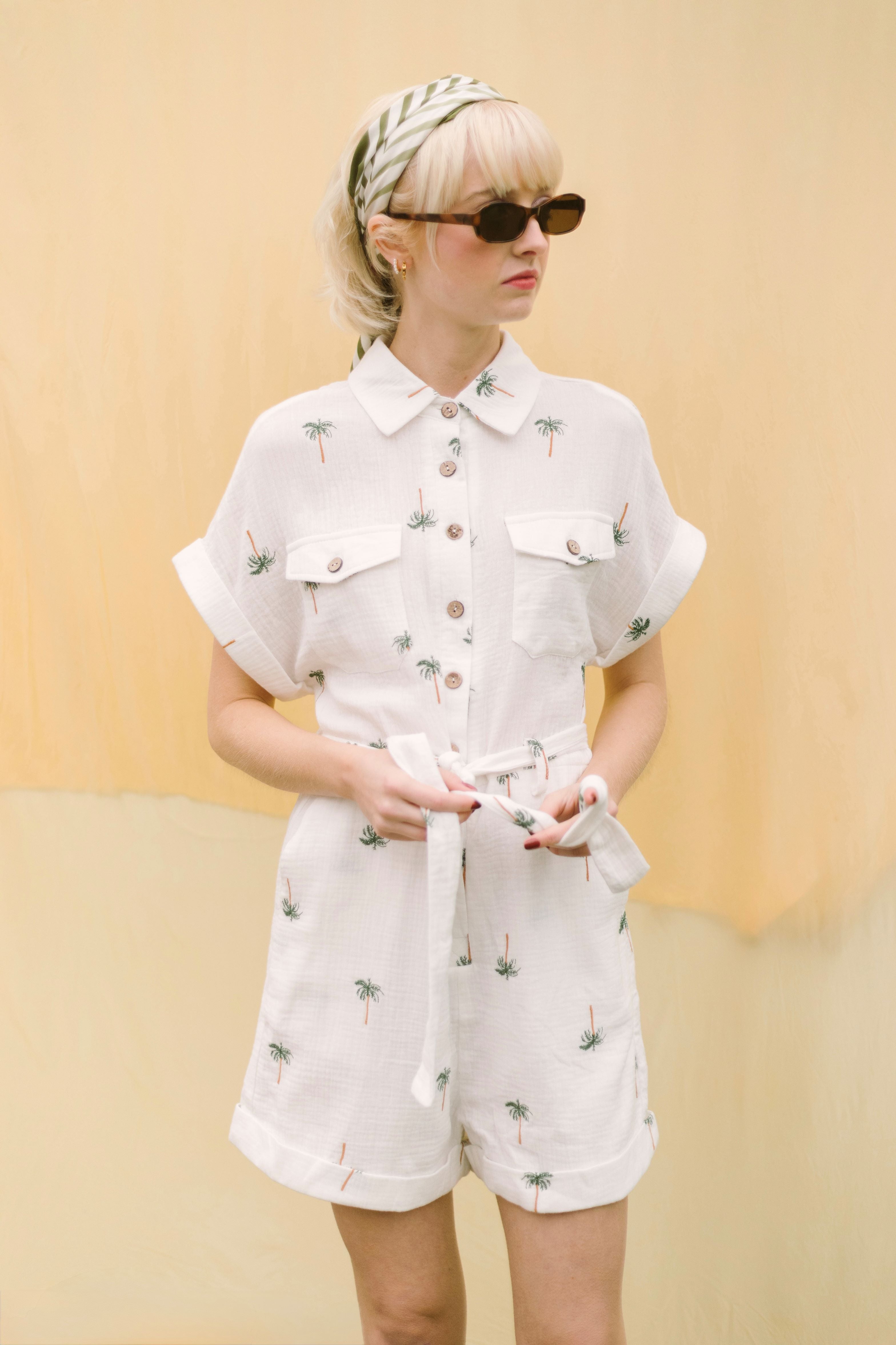 SEERSUCKER EMBROIDERED ONESIE