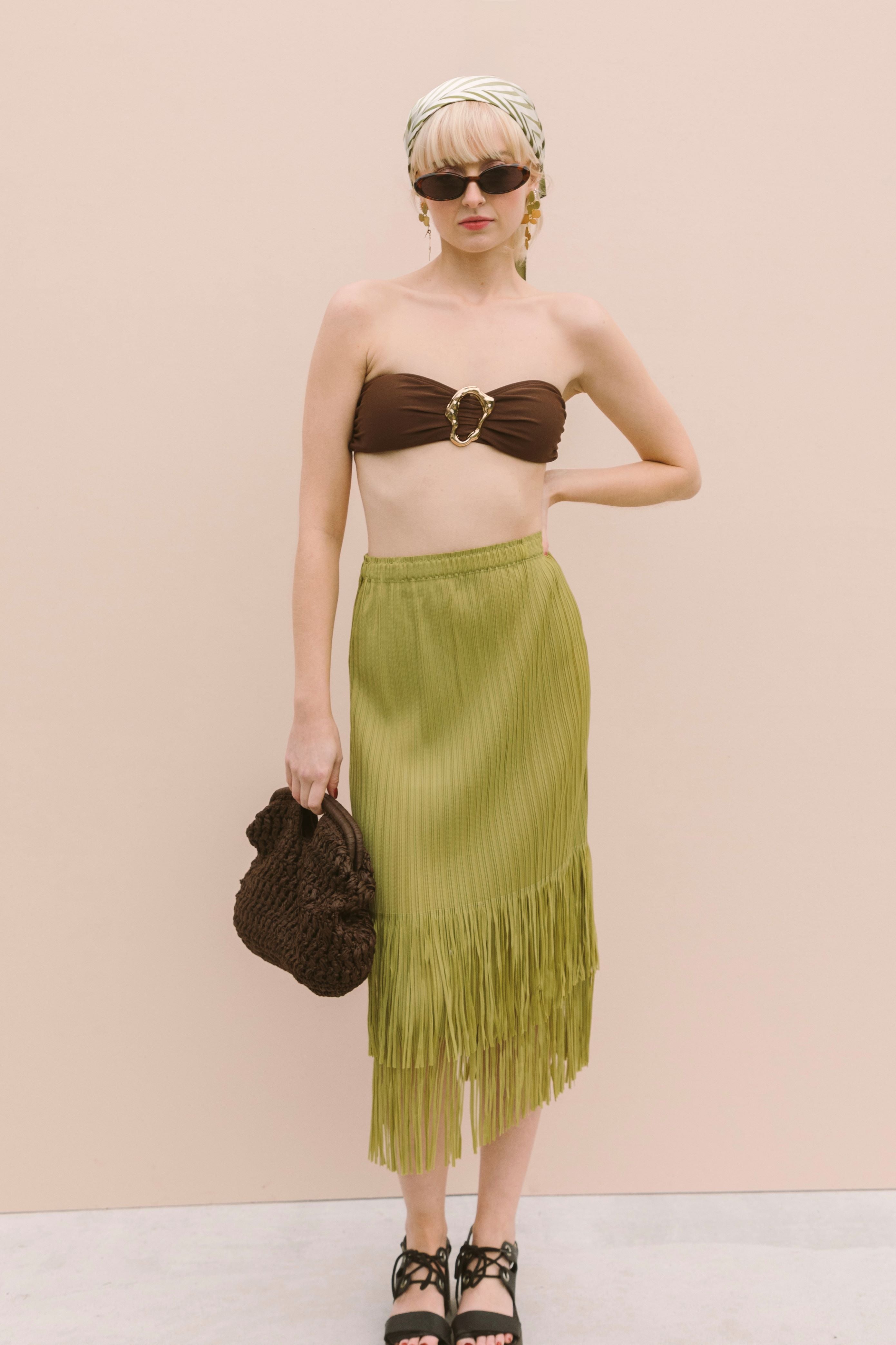 PLISSE FRINGED SKIRT