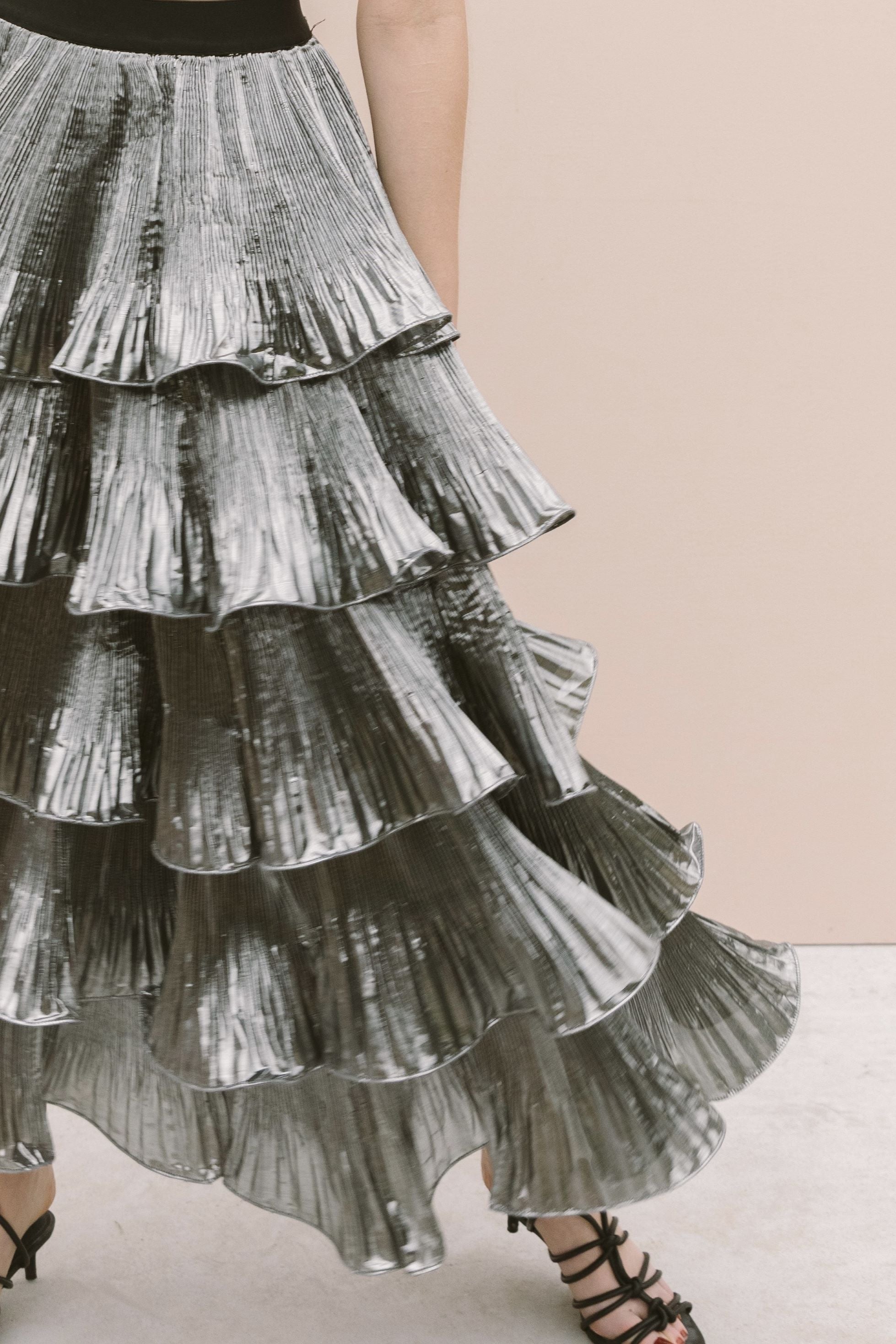 METALLIC RUFFLE SKIRT