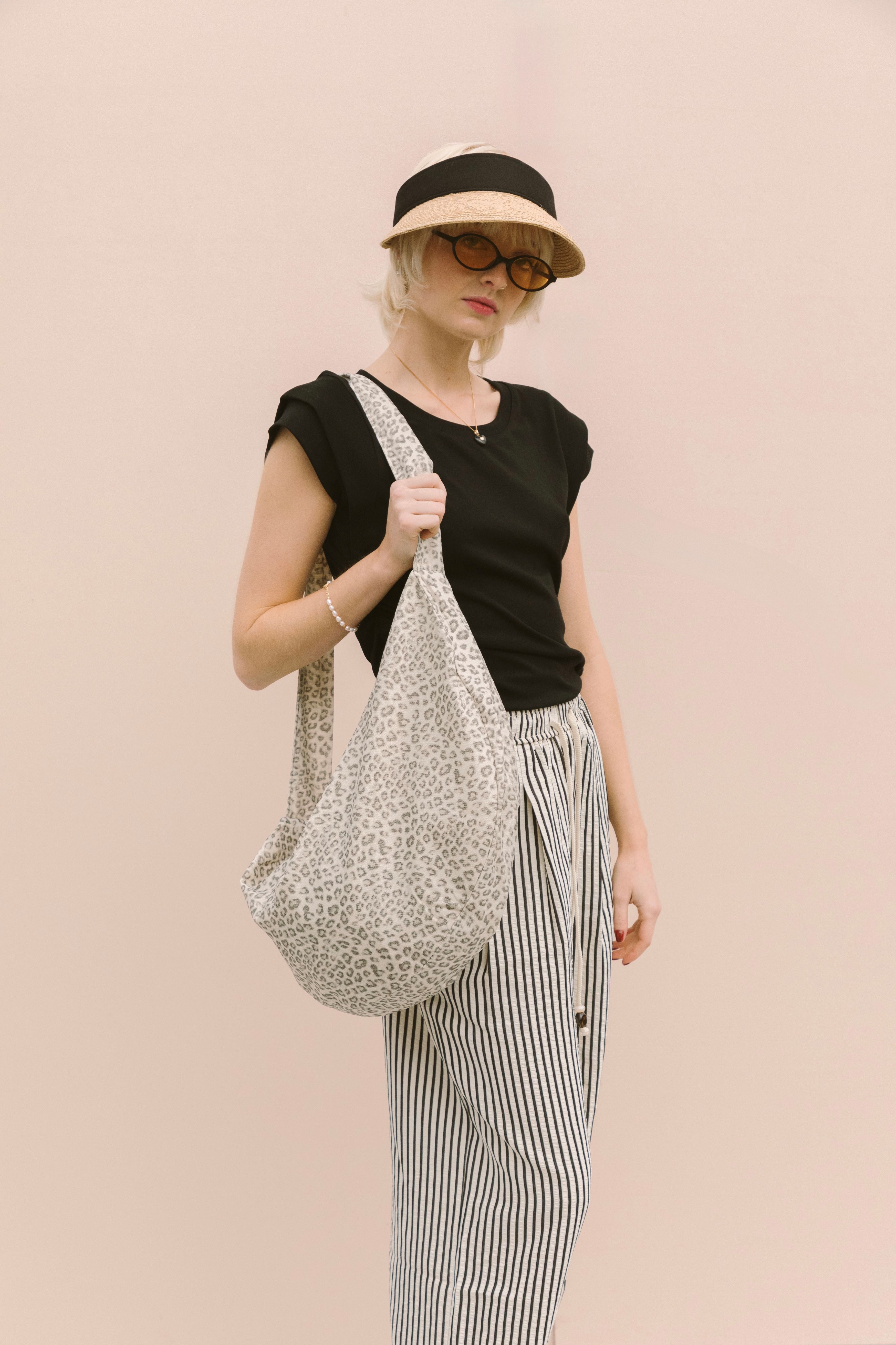 STRIPED SEERSUCKER PANTS