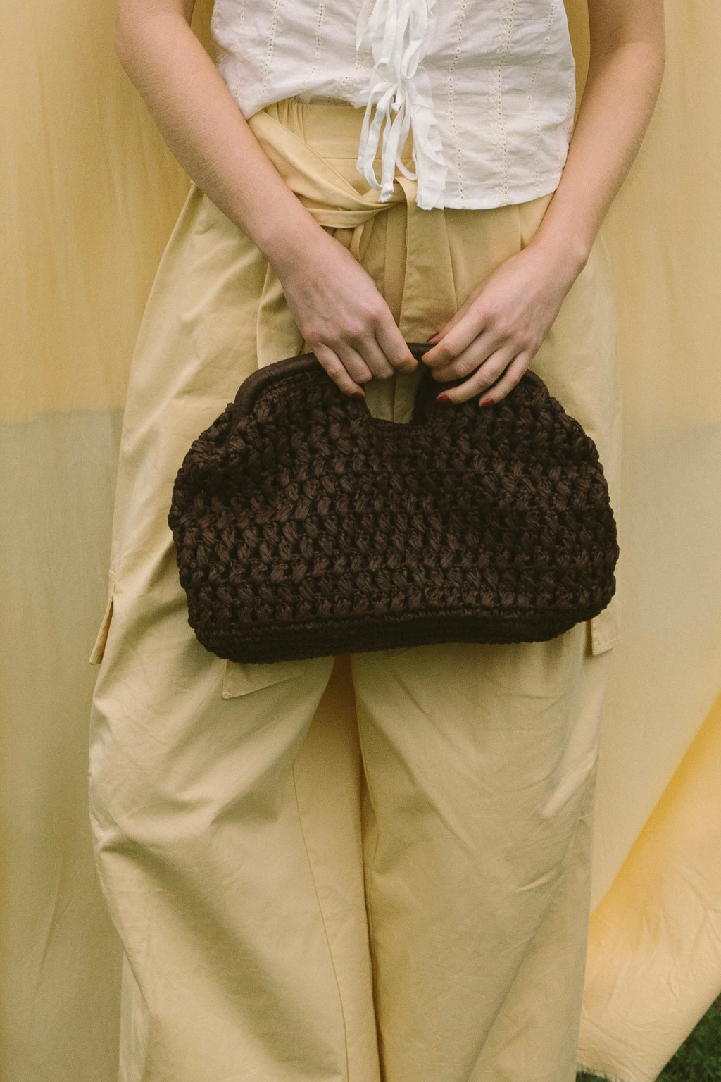 WOVEN BASKET CLUTCH