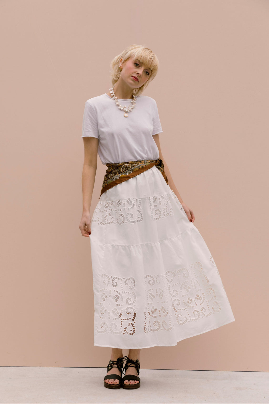 BRODERIE MIDI SKIRT