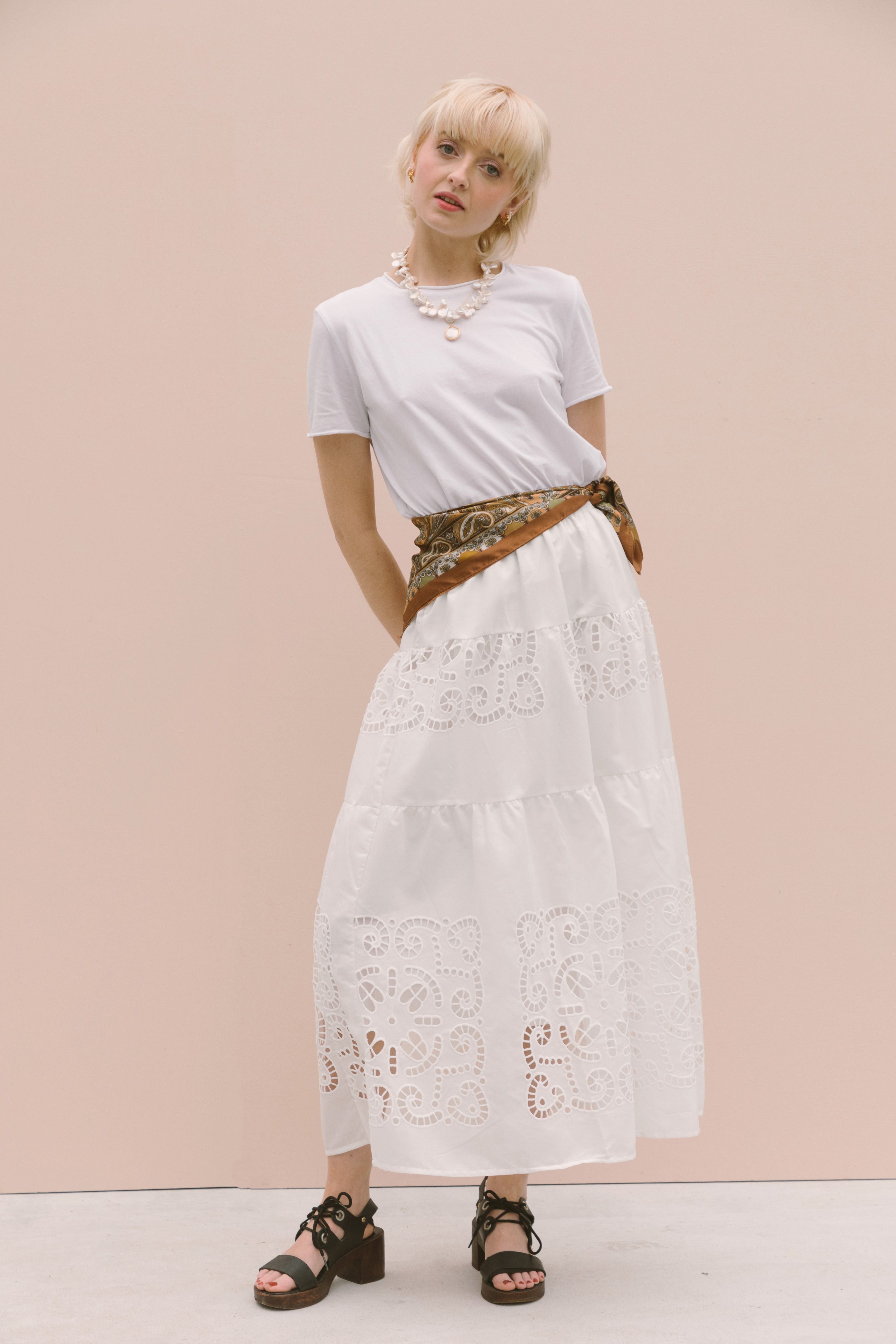 BRODERIE MIDI SKIRT