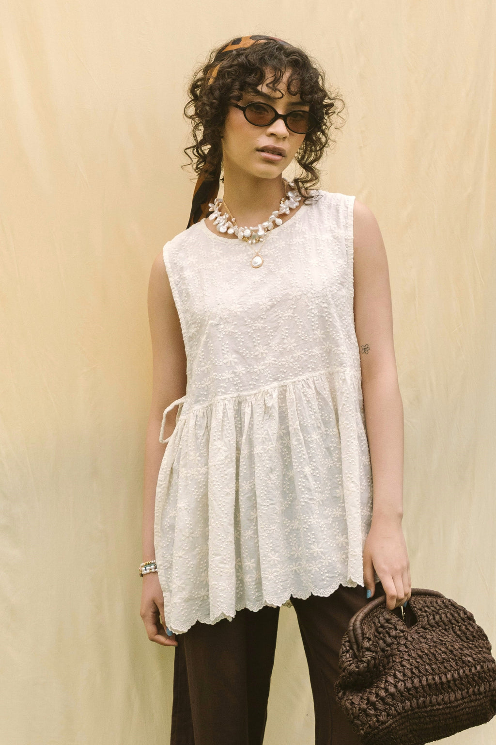 EMBROIDERED COTTON SIDE-TIE TOP