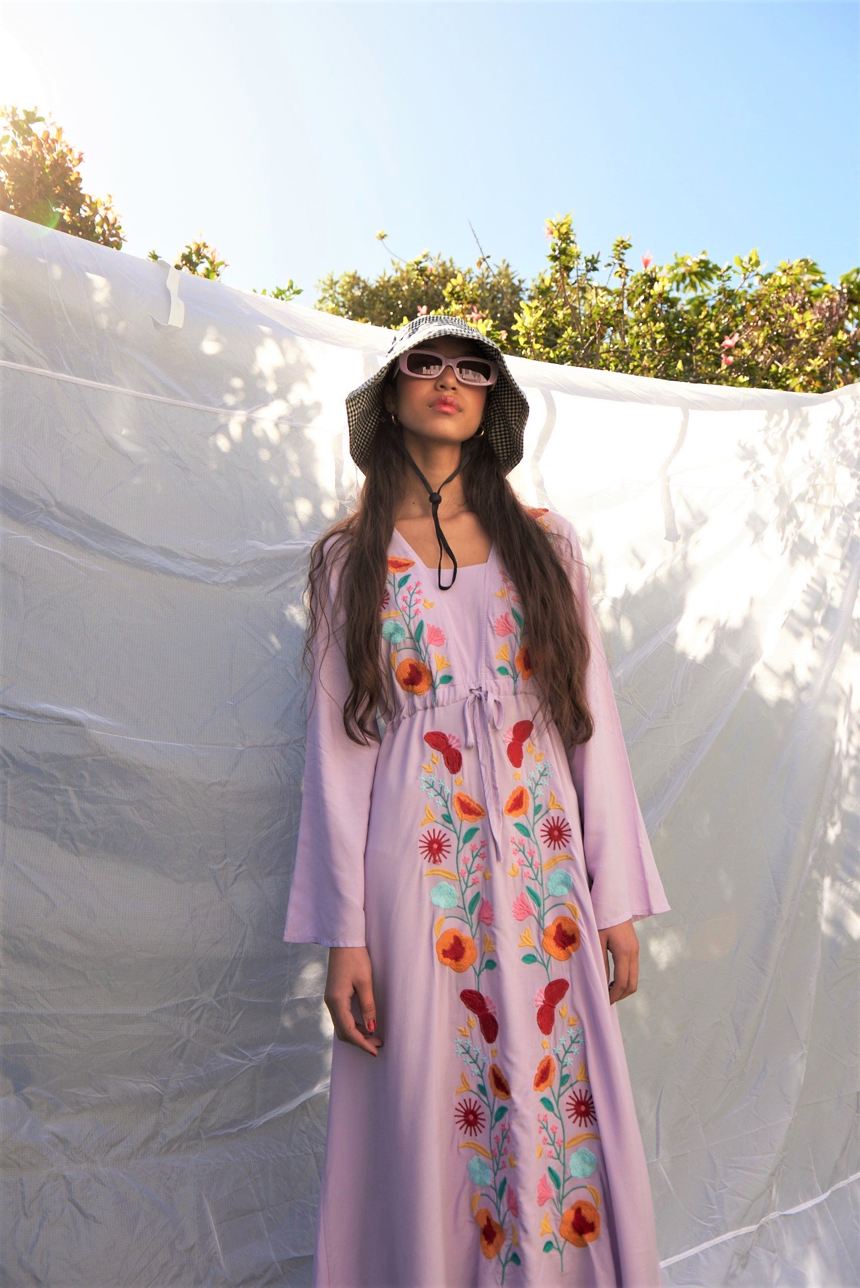 EMBROIDERED MIDI DRESS