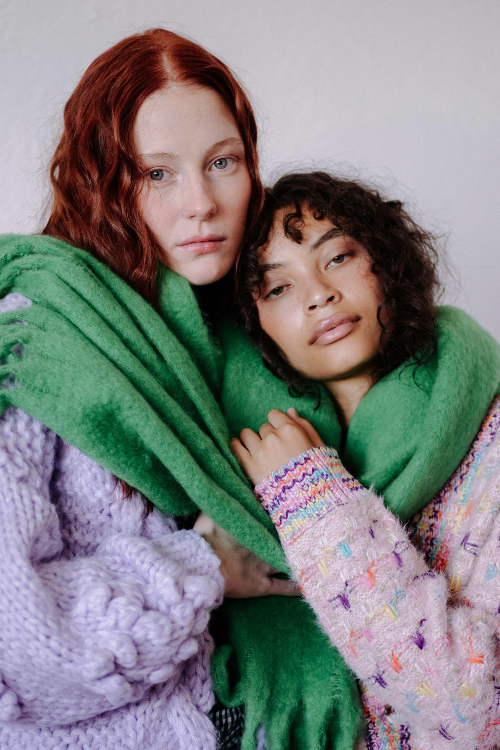 GREEN FRINGED SCARF