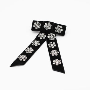 THE CHRISTOLENE VELVET BOW CLIP