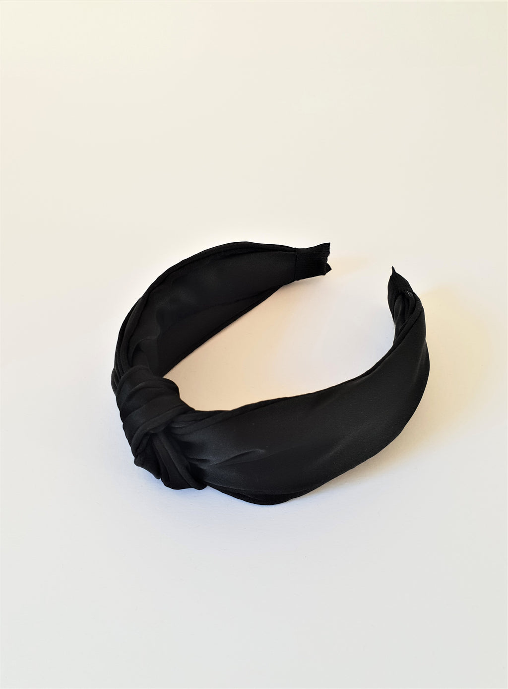 SATIN KNOT ALICE BAND - BLACK