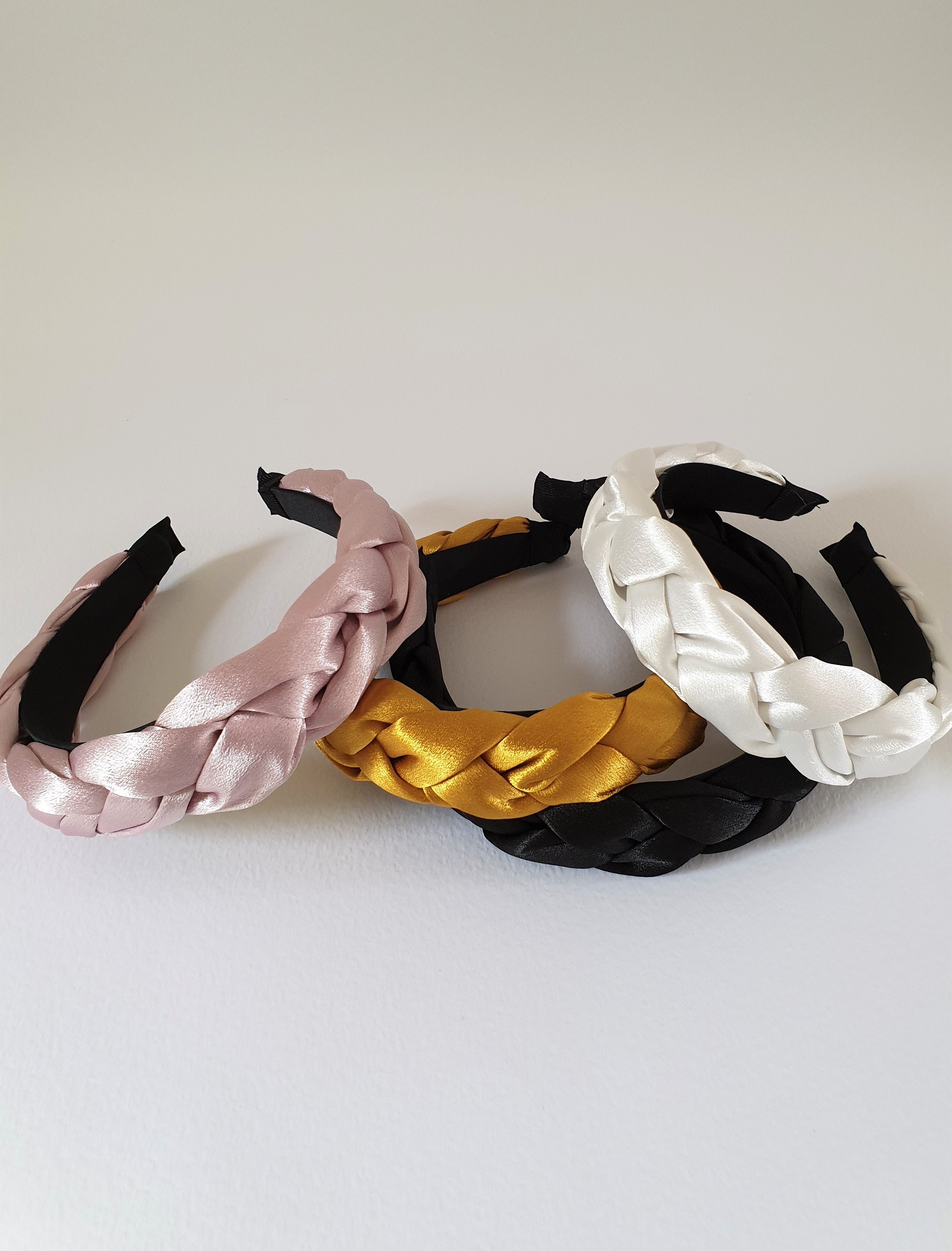 SATIN PADDED BAND - CANARY GOLD