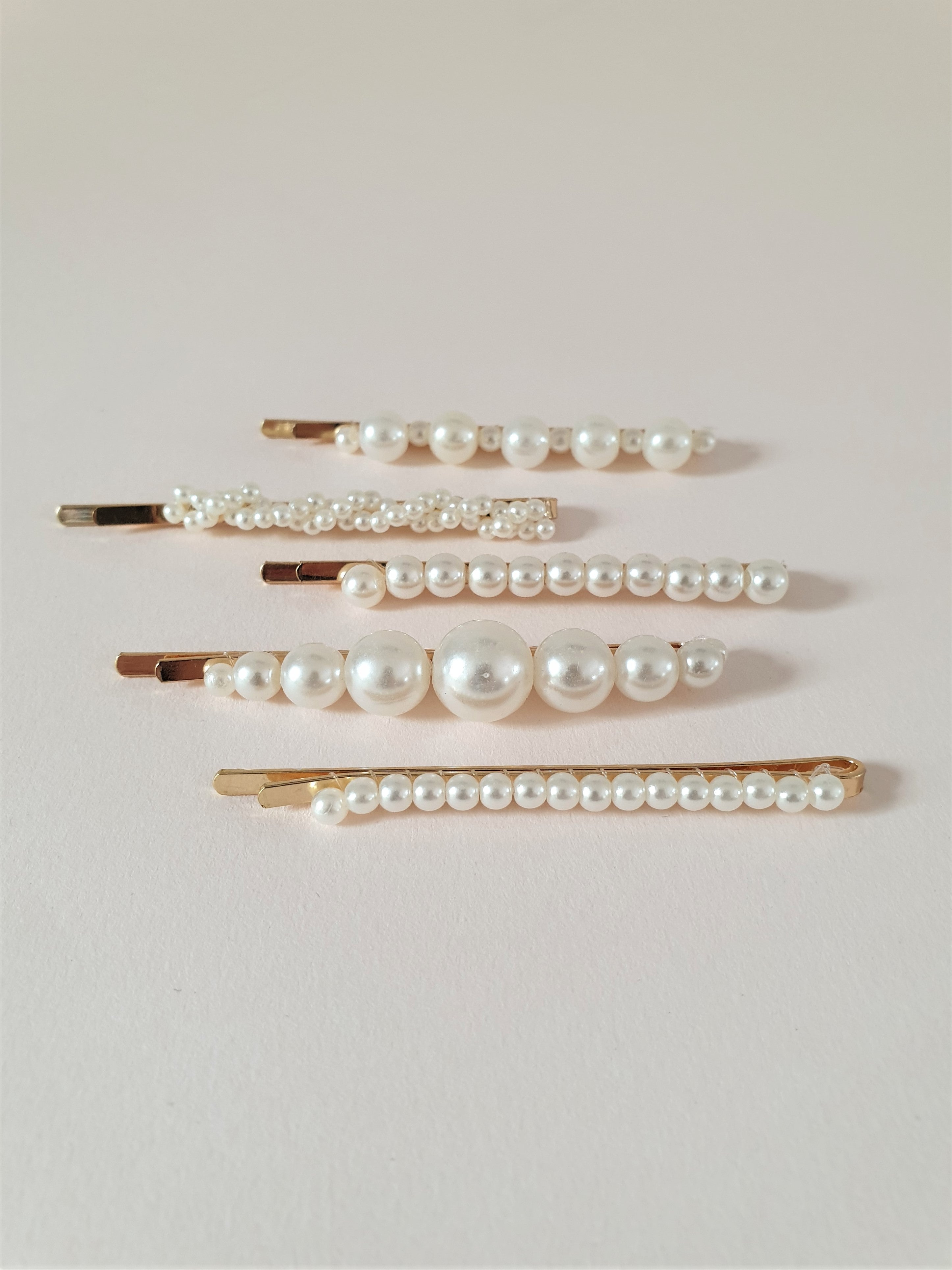 THE ULTIMATE PEARL SLIDE HAIR CLIP SET