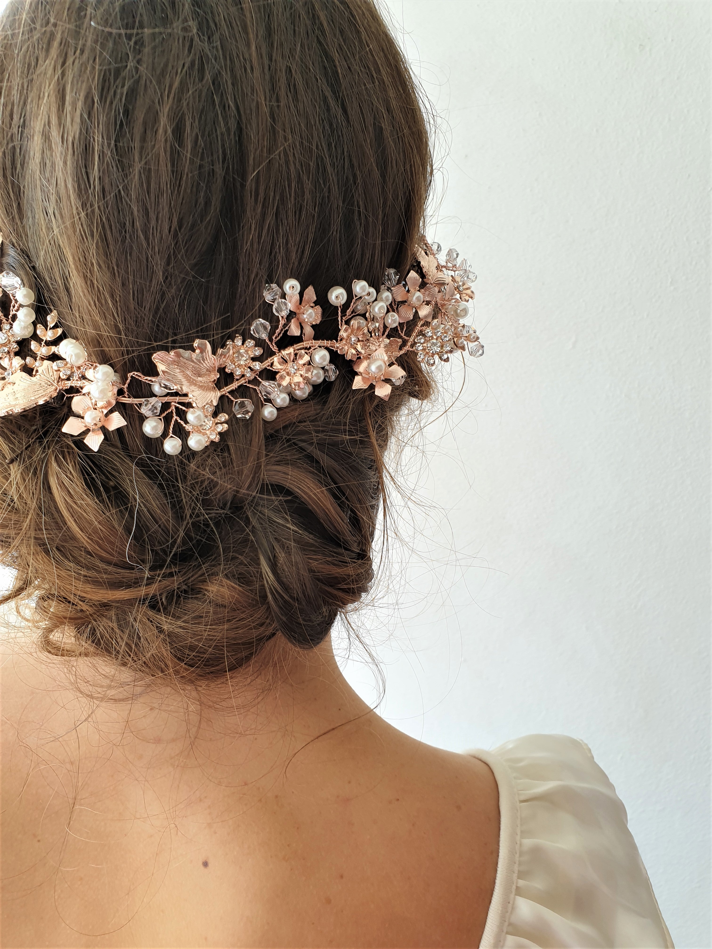 THE EDIE ROSE GOLD HAIR WREATH
