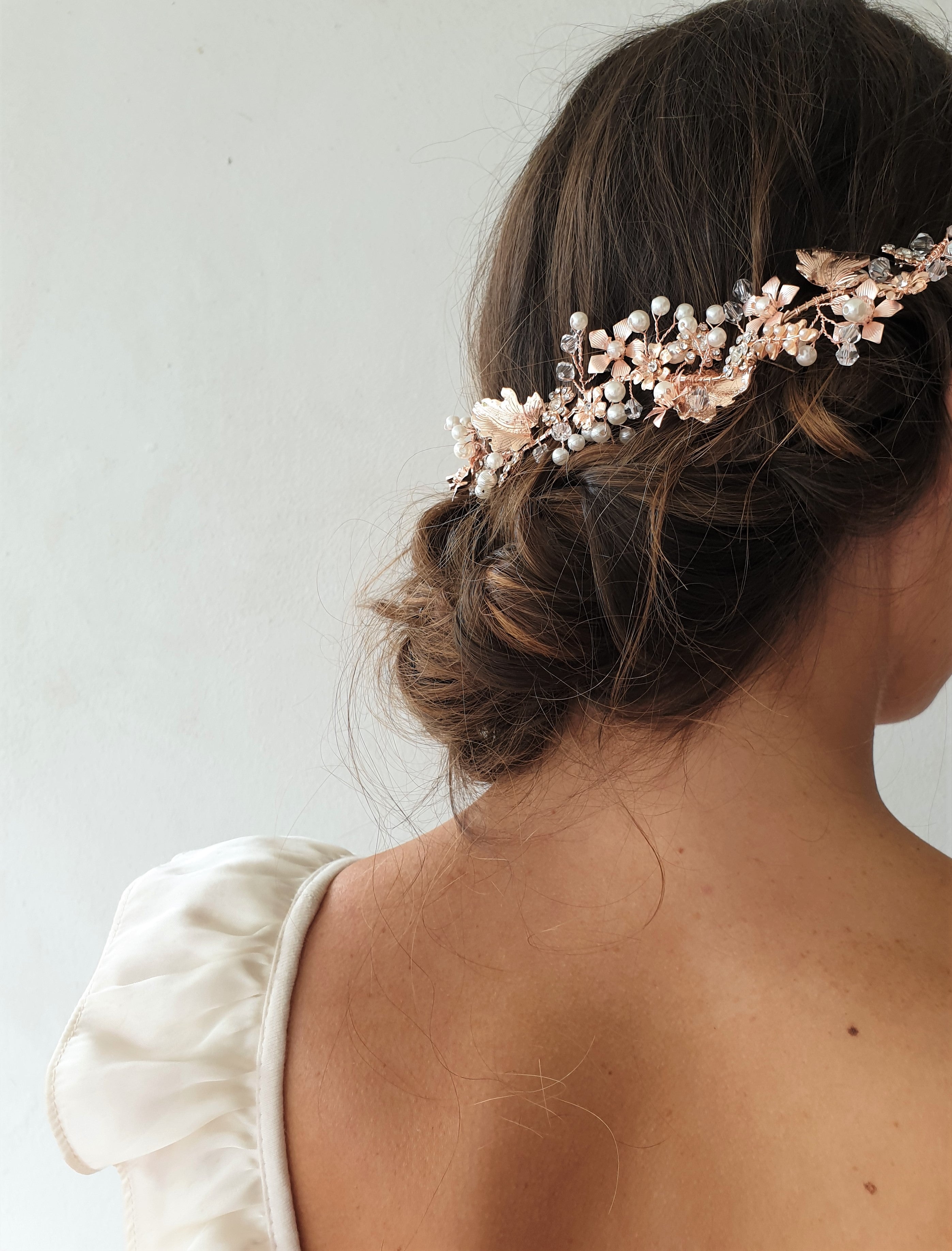 THE EDIE ROSE GOLD HAIR WREATH