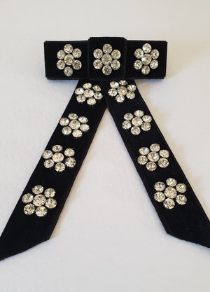 THE CHRISTOLENE VELVET BOW CLIP