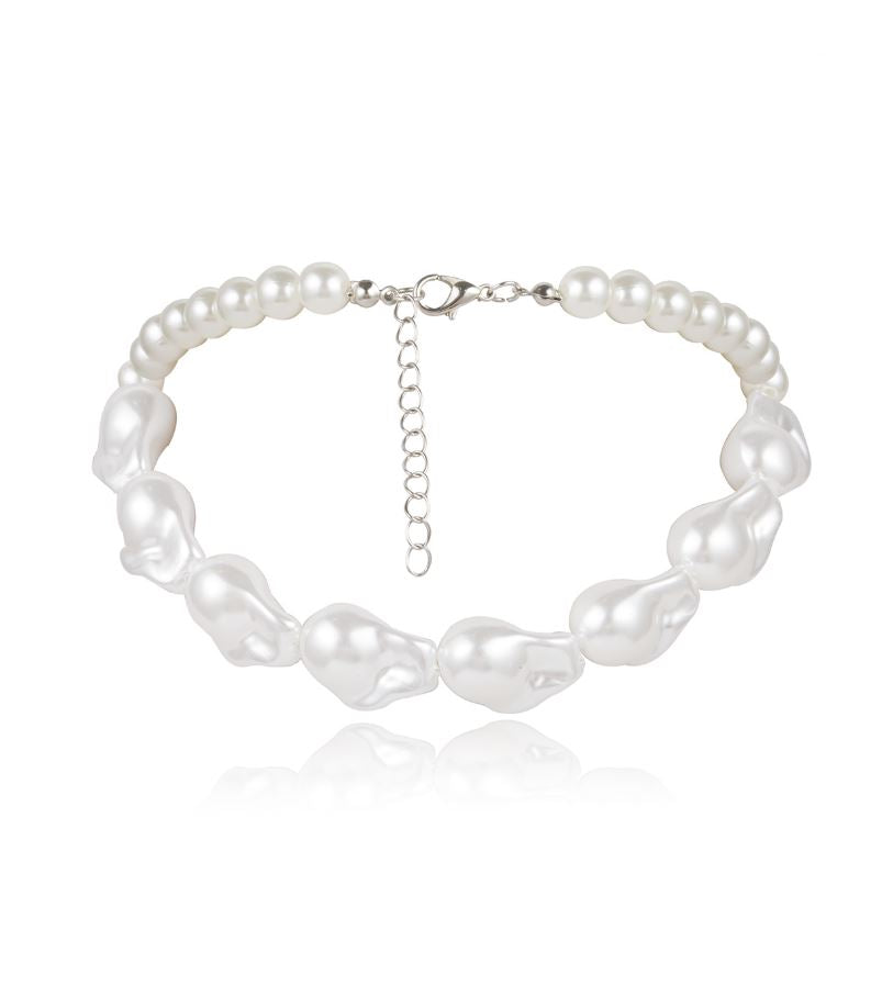 THE GILLIAN PEARL CHOKER