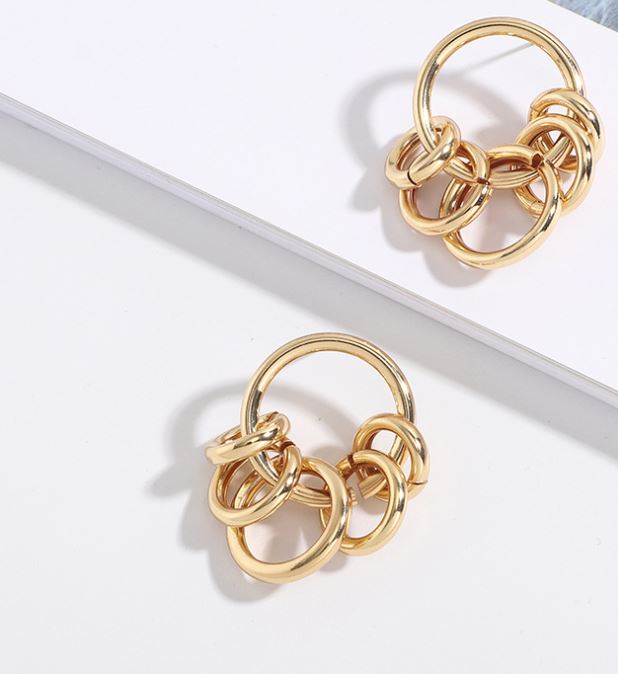 THE MARCELLA HOOP EARRINGS