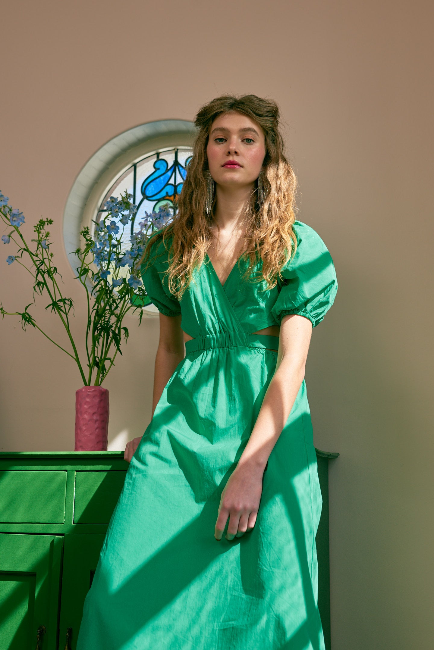 CUT-OUT MIDI DRESS