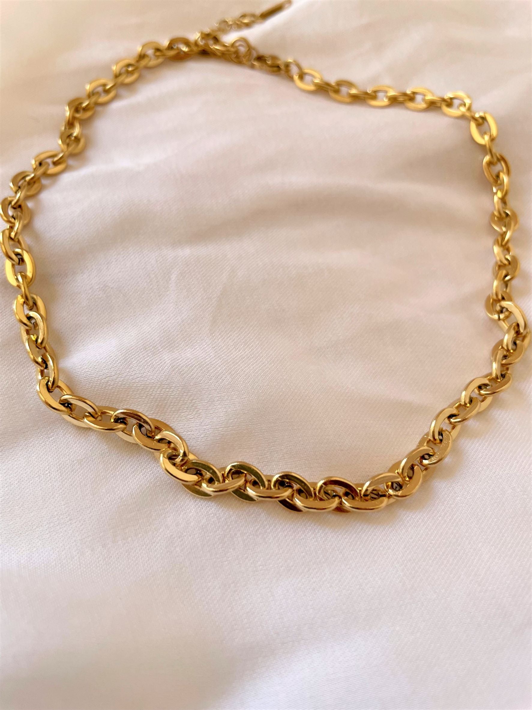 CHAIN LINK NECKLACE - GOLD PLATED