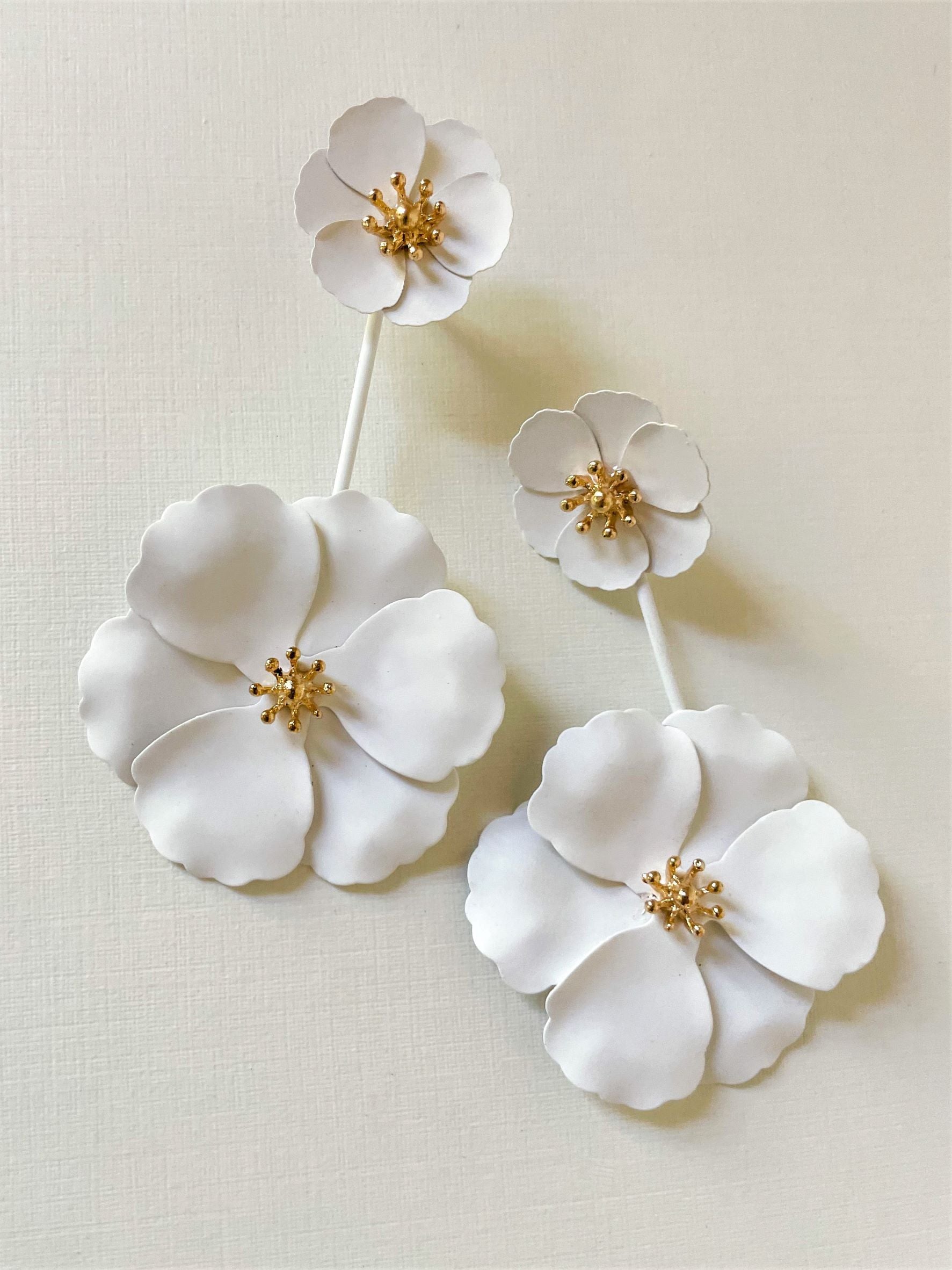 THE ZADIE FLORAL EARRINGS