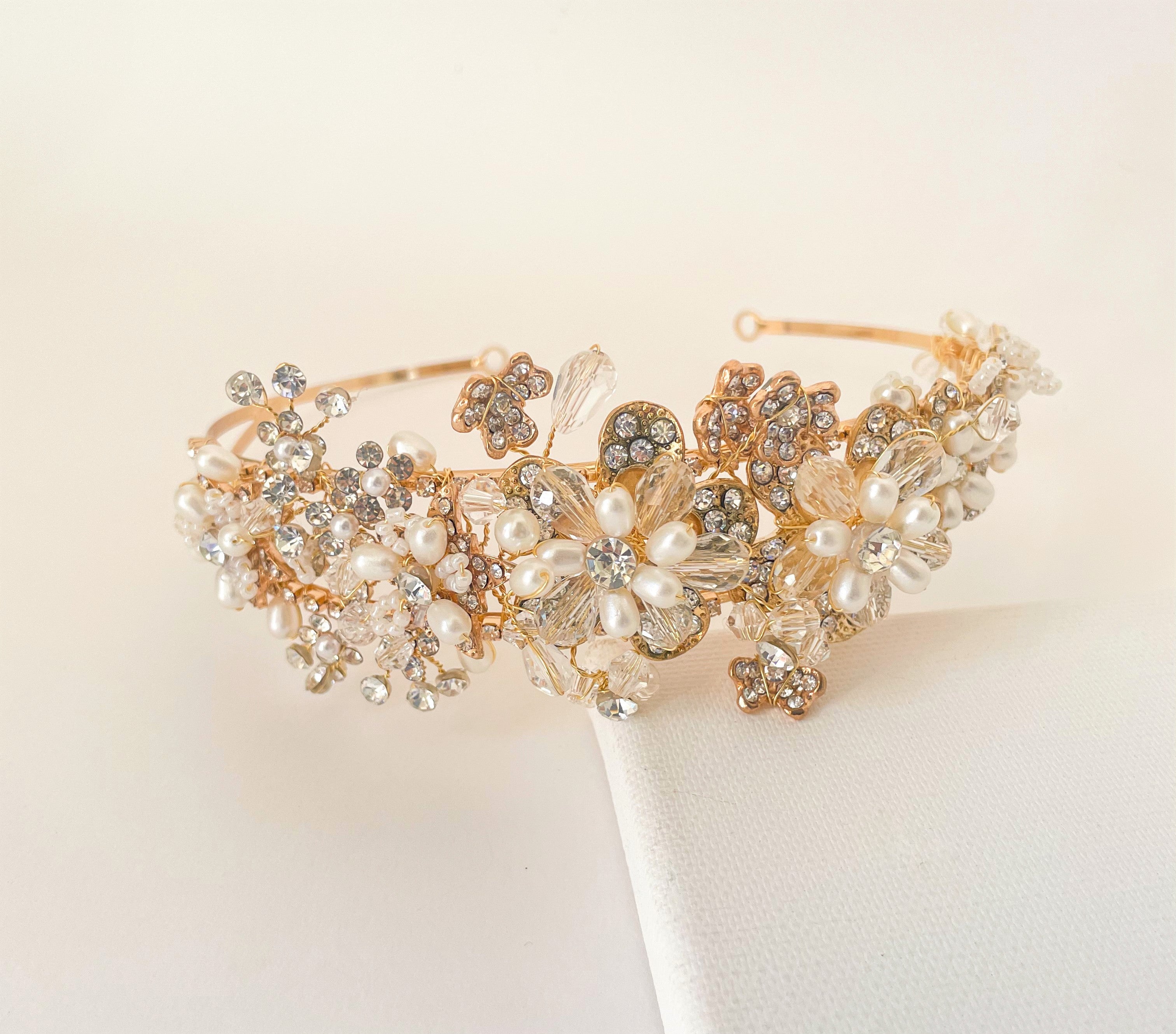 THE CHARIS HALO