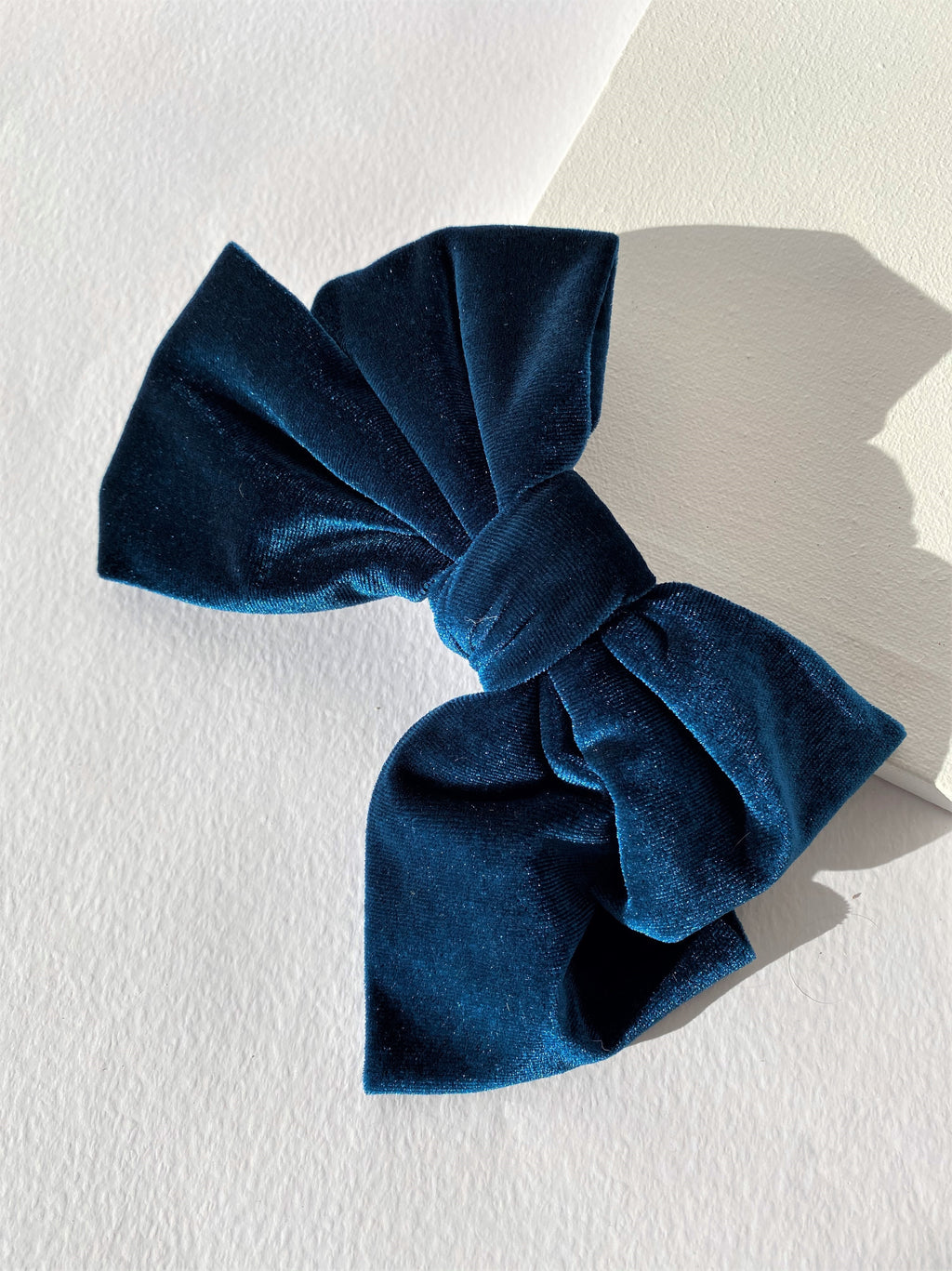 THE SYDNEY VELVET BOW CLIP - SAPHIRE