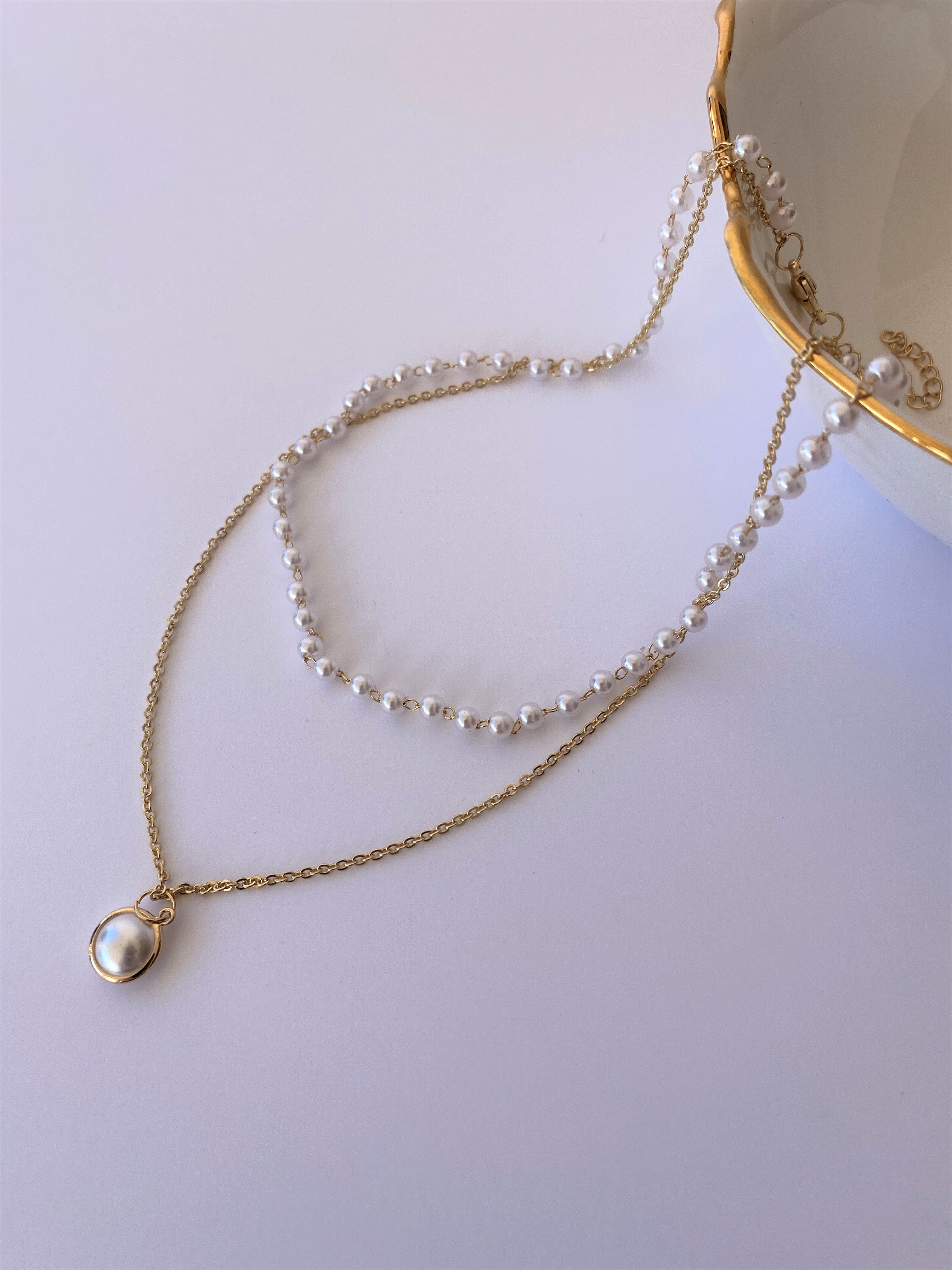 THE ELEANOR PEARL NECKLACE SET