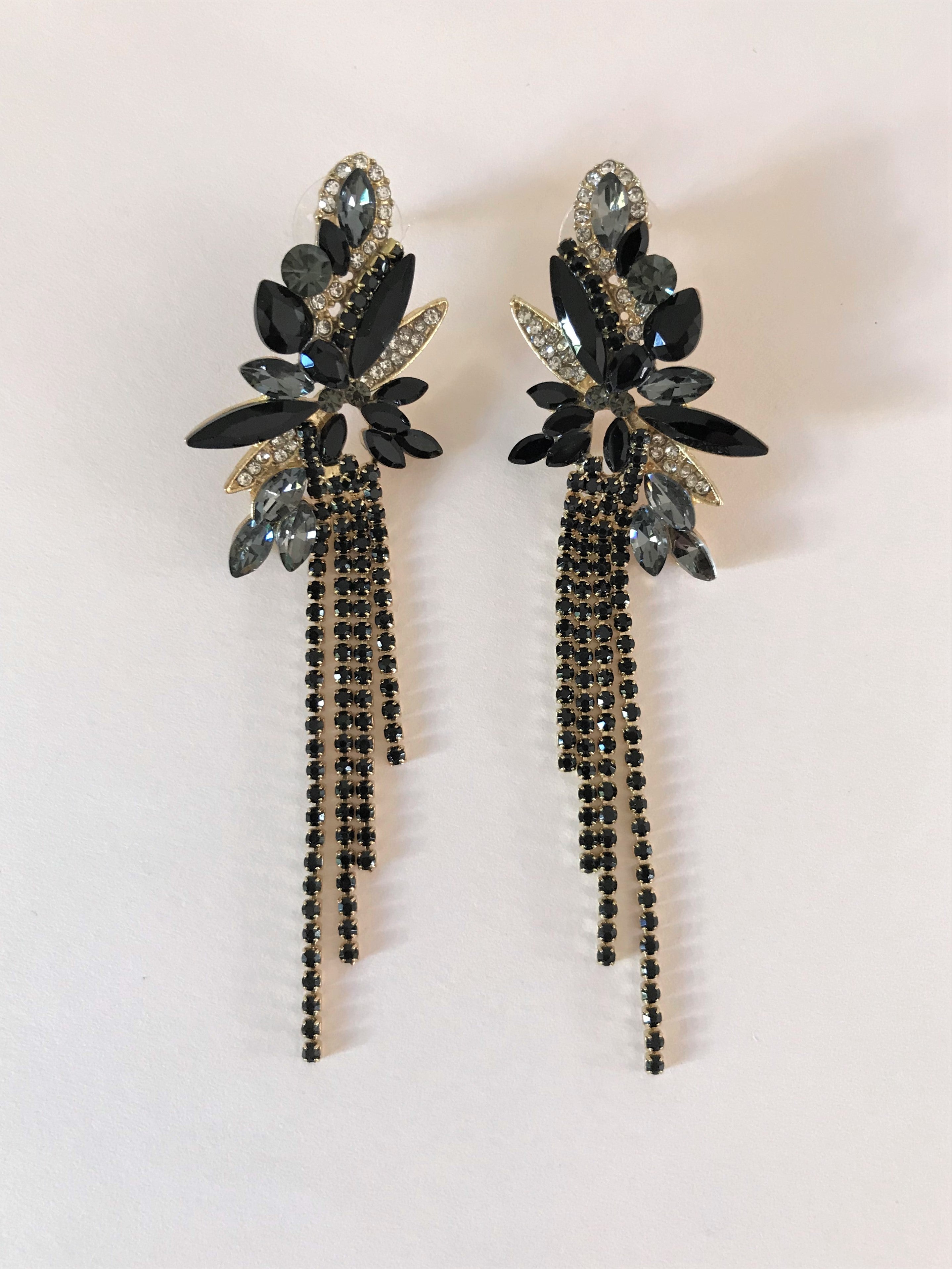 THE PARADISO EARRINGS - BLACK