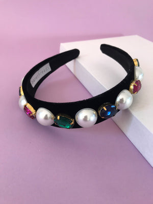 THE EOS VELVET HAIR BAND