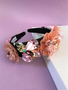 THE ACACIA ENCRUSTED BAND