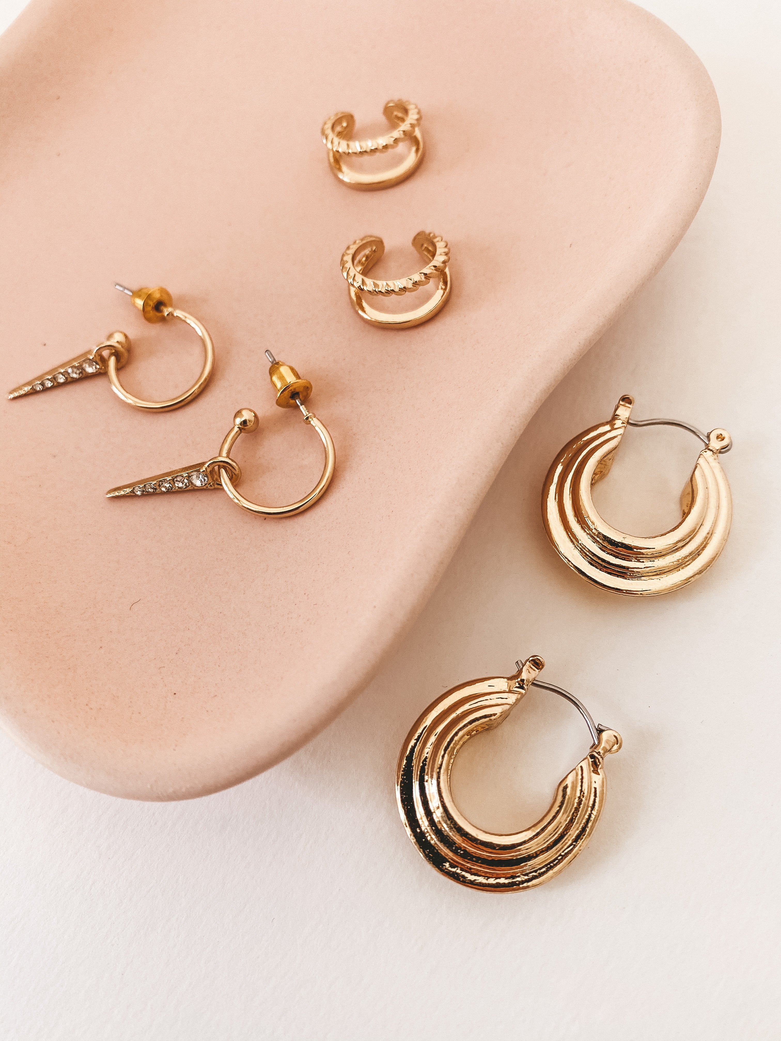 THE KATERINA EARRING SET