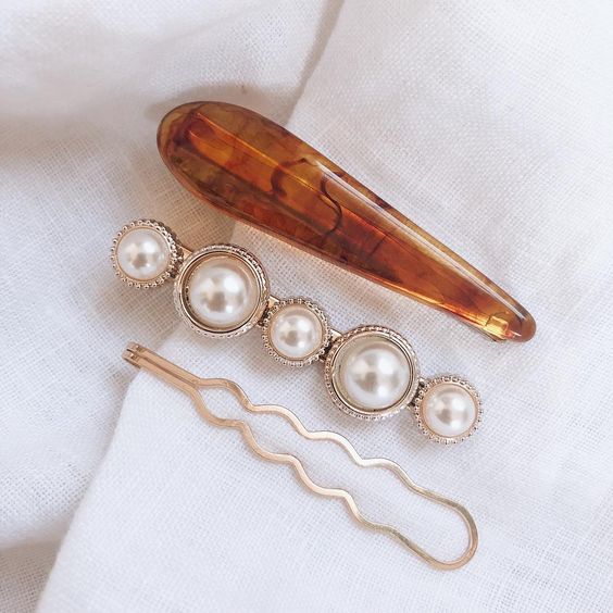 GOLD, PEARL AND RESIN HAIR CLIP SET - TORTOISE SHELL